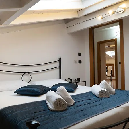 Lägenhetshotell Casa Canarino Riva del Garda