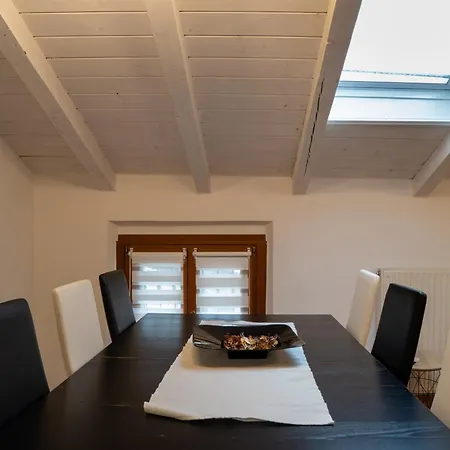 Casa Canarino Aparthotel