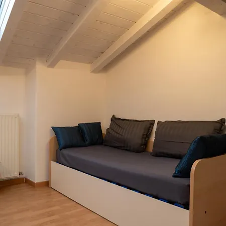 Lägenhetshotell Casa Canarino Riva del Garda