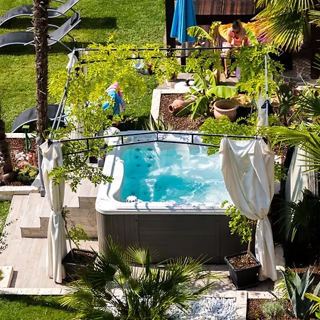 Lägenhetshotell Casa Canarino
